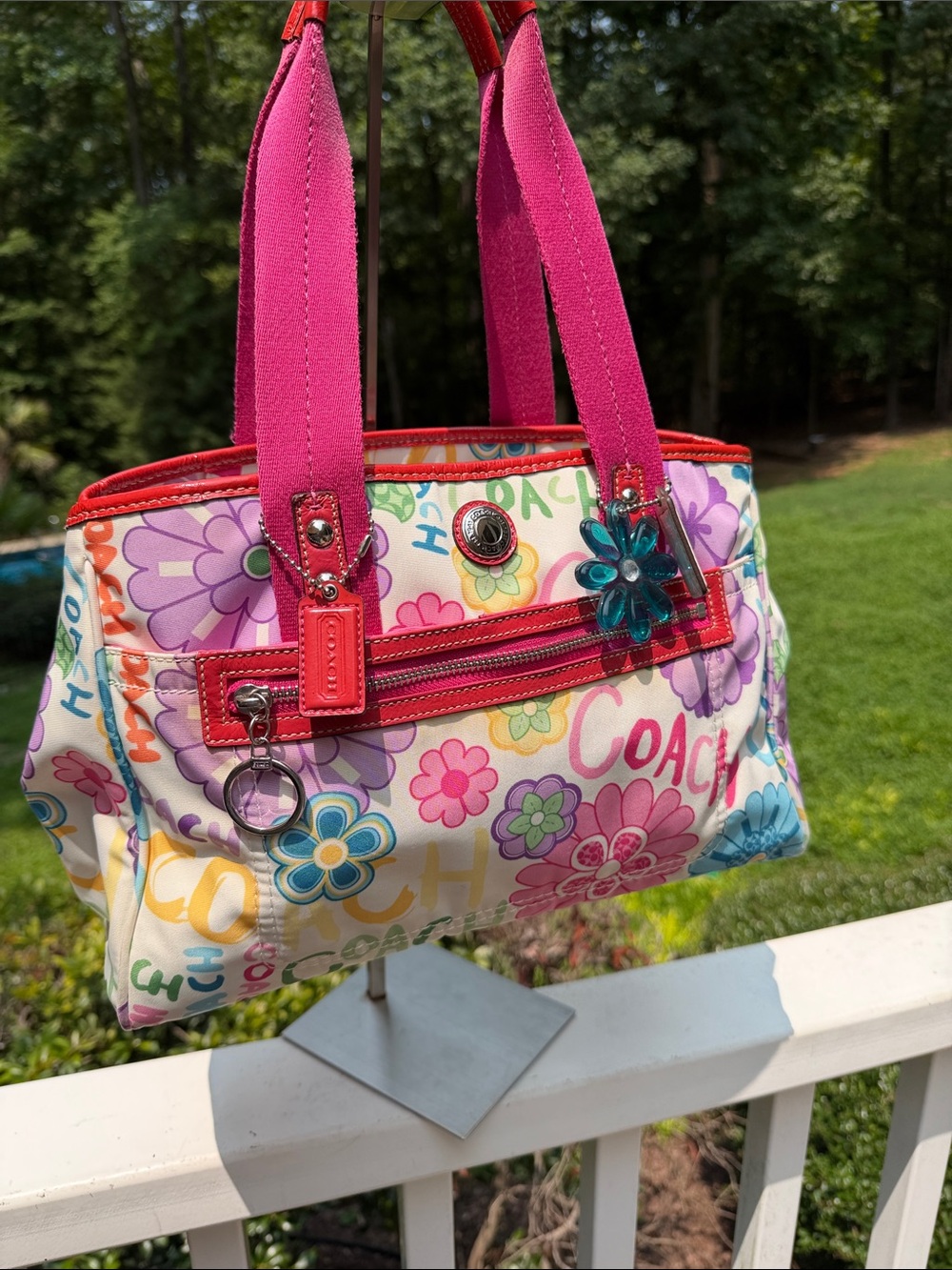 Coach 2010 Y2K Poppy Daisy Multicolor Floral Canvas Tote (full price add DAISY) - Picture 5 of 17